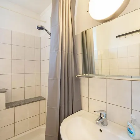 Ideal Fuer Entdeckerfamilie *