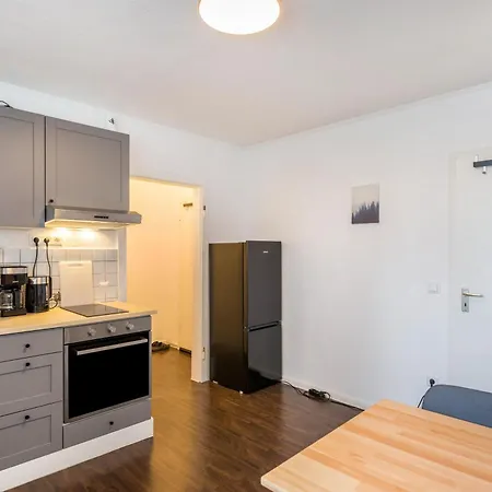 Ideal Fuer Entdeckerfamilie ディンスラーケン